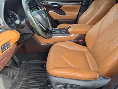 2021 Toyota Highlander Platinum