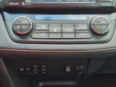 2016 Toyota RAV4 SE