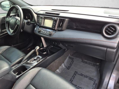 2016 Toyota RAV4 SE