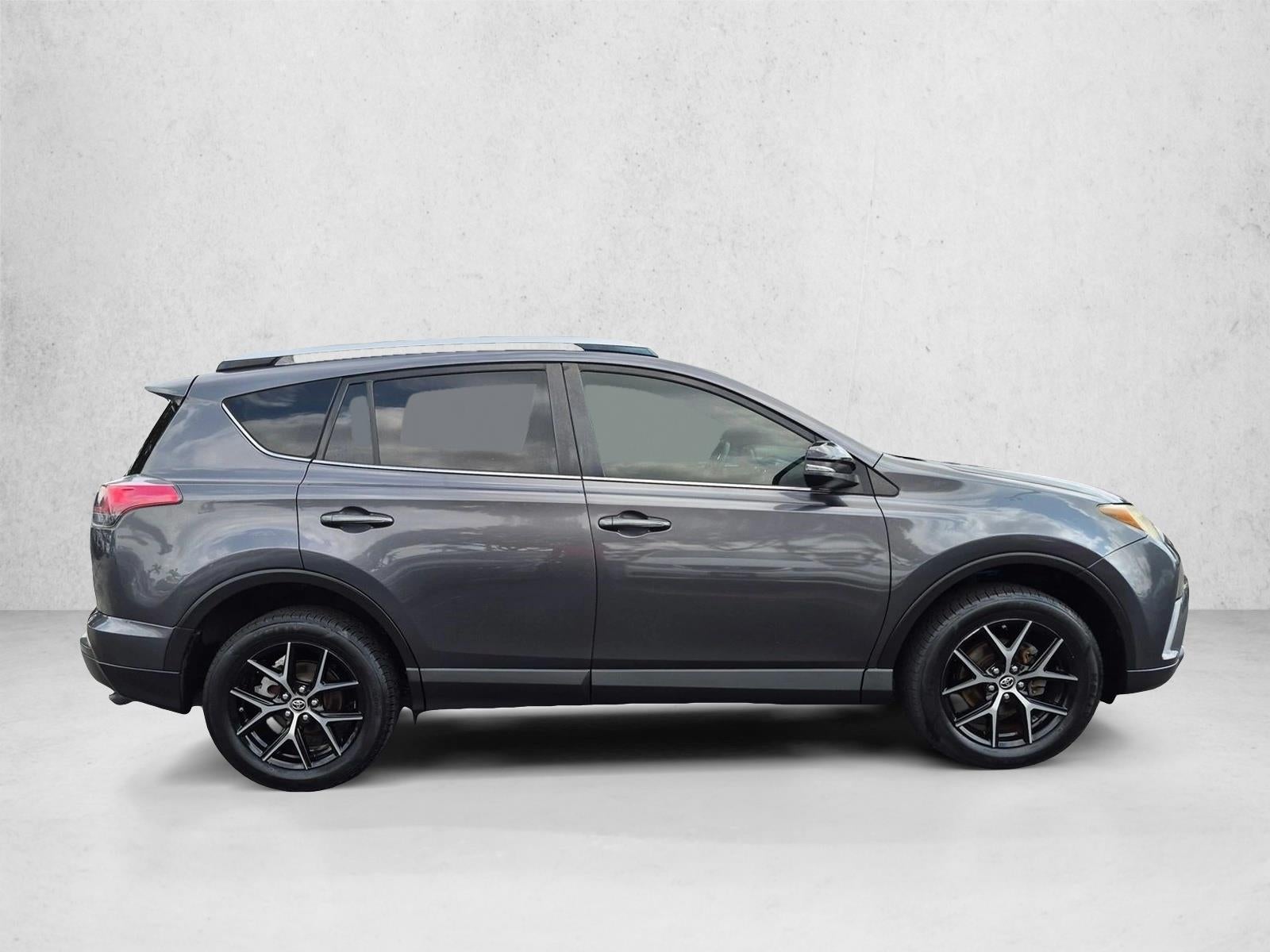2016 Toyota RAV4 SE