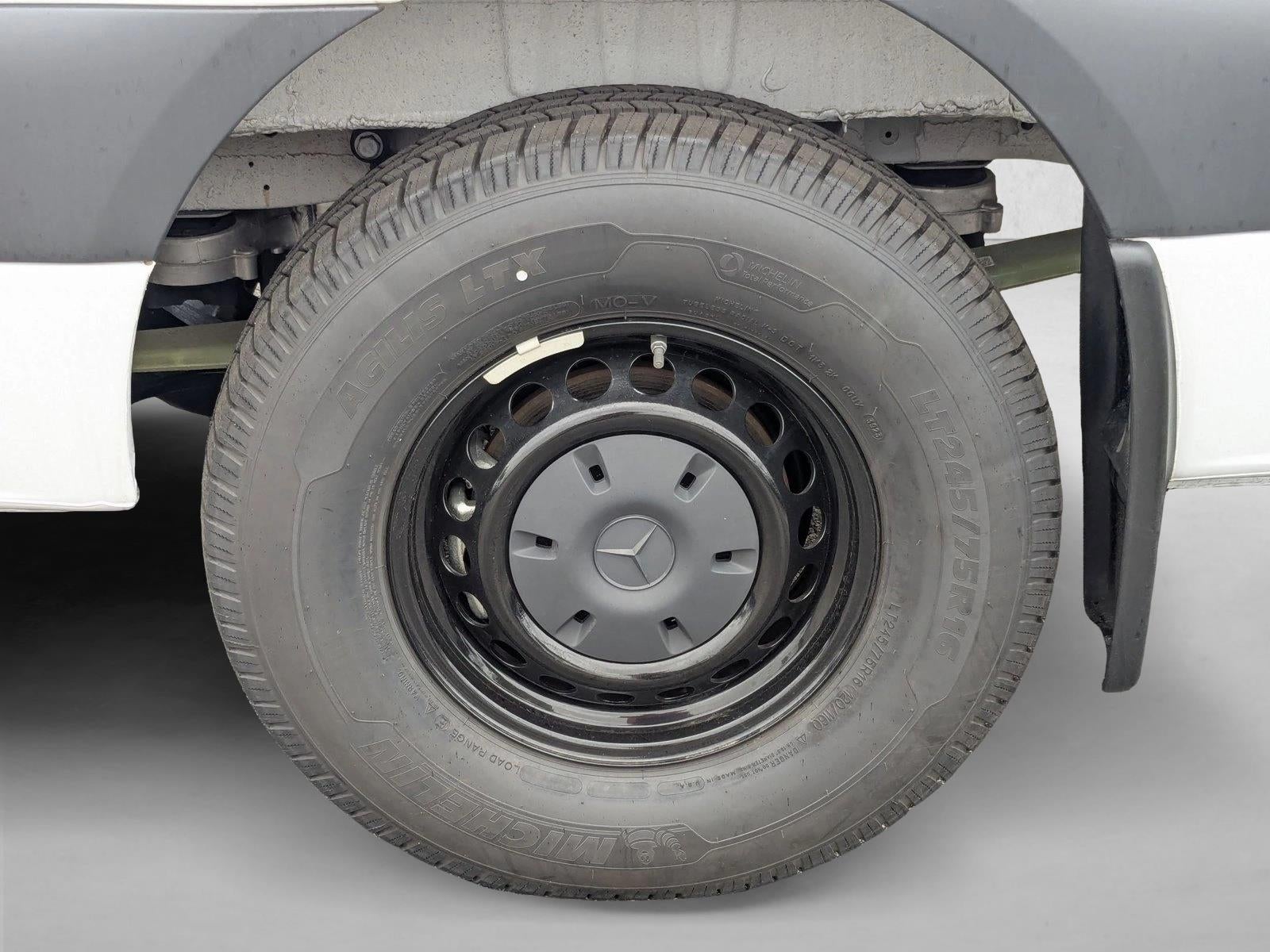 2024 Mercedes-Benz eSprinter Cargo Van Base