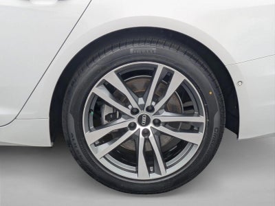 2022 Audi A6 Sedan Premium Plus 45 TFSI quattro S tronic