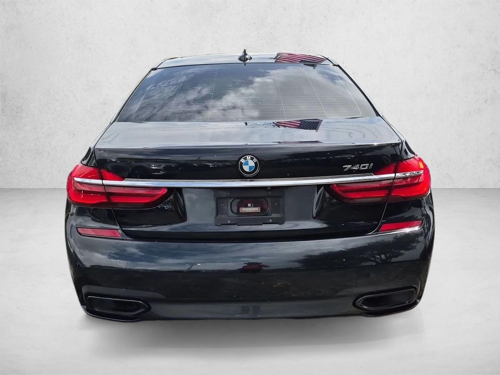 2018 BMW 740i 740i