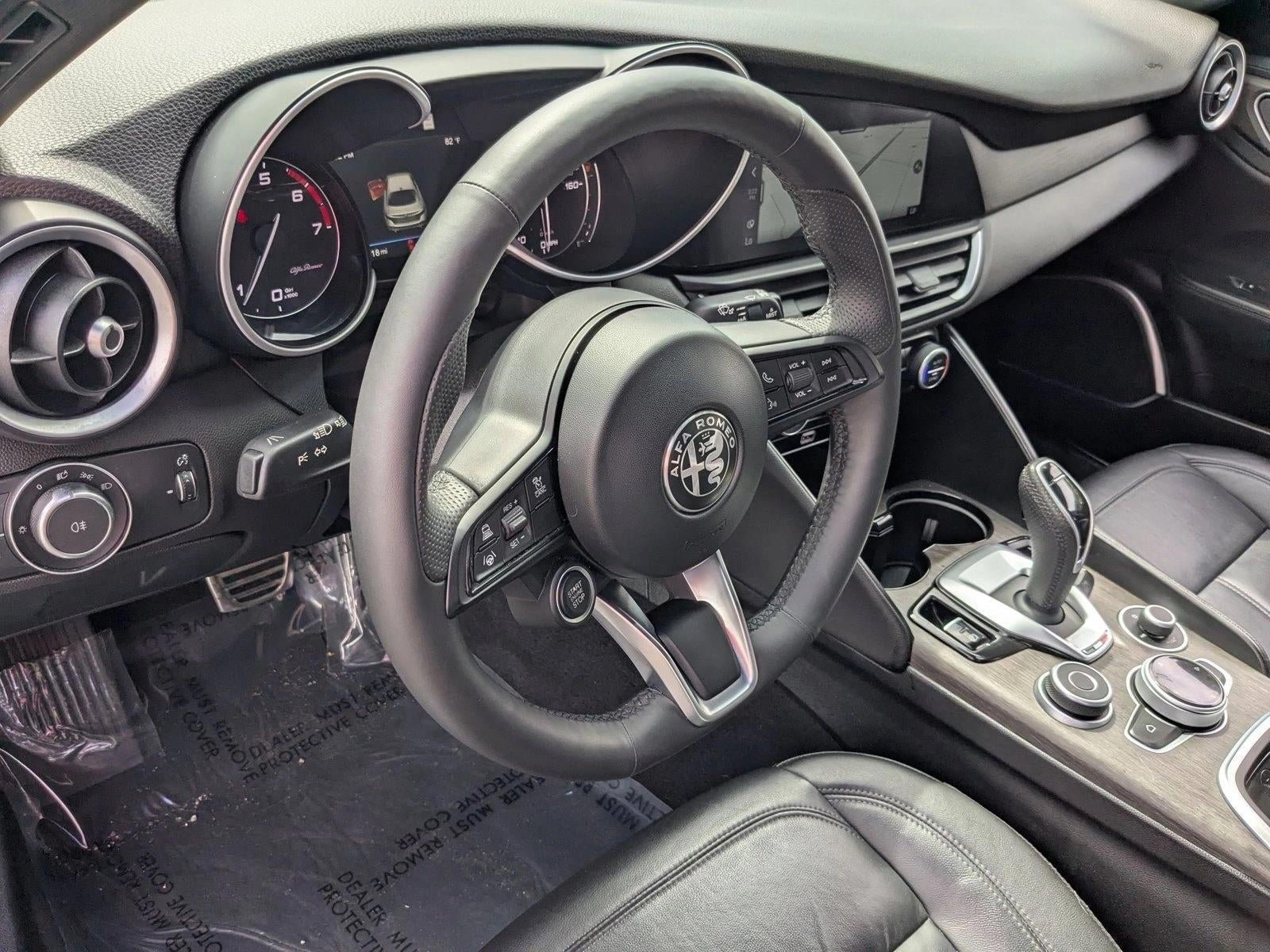 2023 Alfa Romeo Giulia Ti RWD