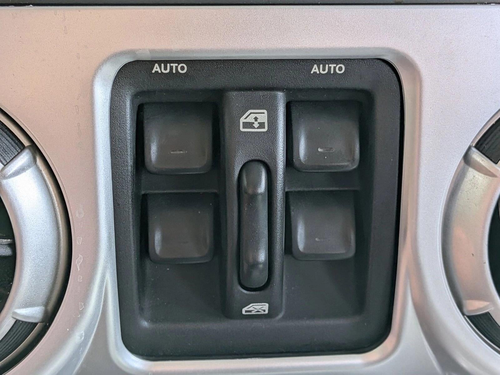 2012 Jeep Wrangler Unlimited 4WD 4dr Sahara