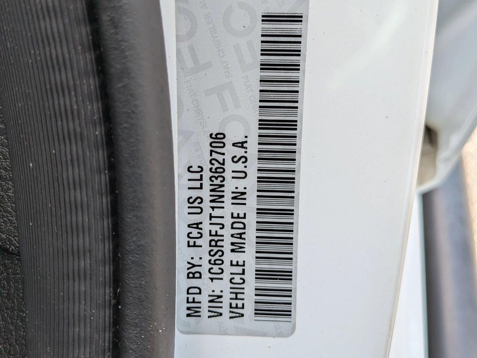 2022 RAM 1500 Laramie 4x4 Crew Cab 5'7" Box