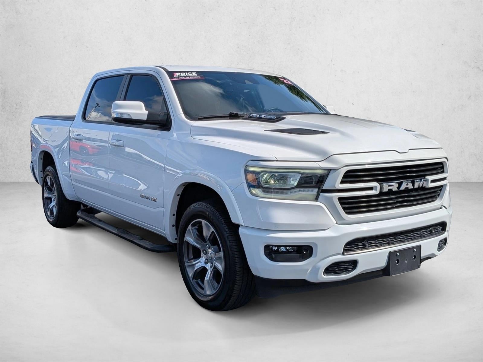 2022 RAM 1500 Laramie 4x4 Crew Cab 5'7" Box