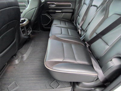 2020 RAM 1500 Laramie 4x4 Crew Cab 5'7" Box