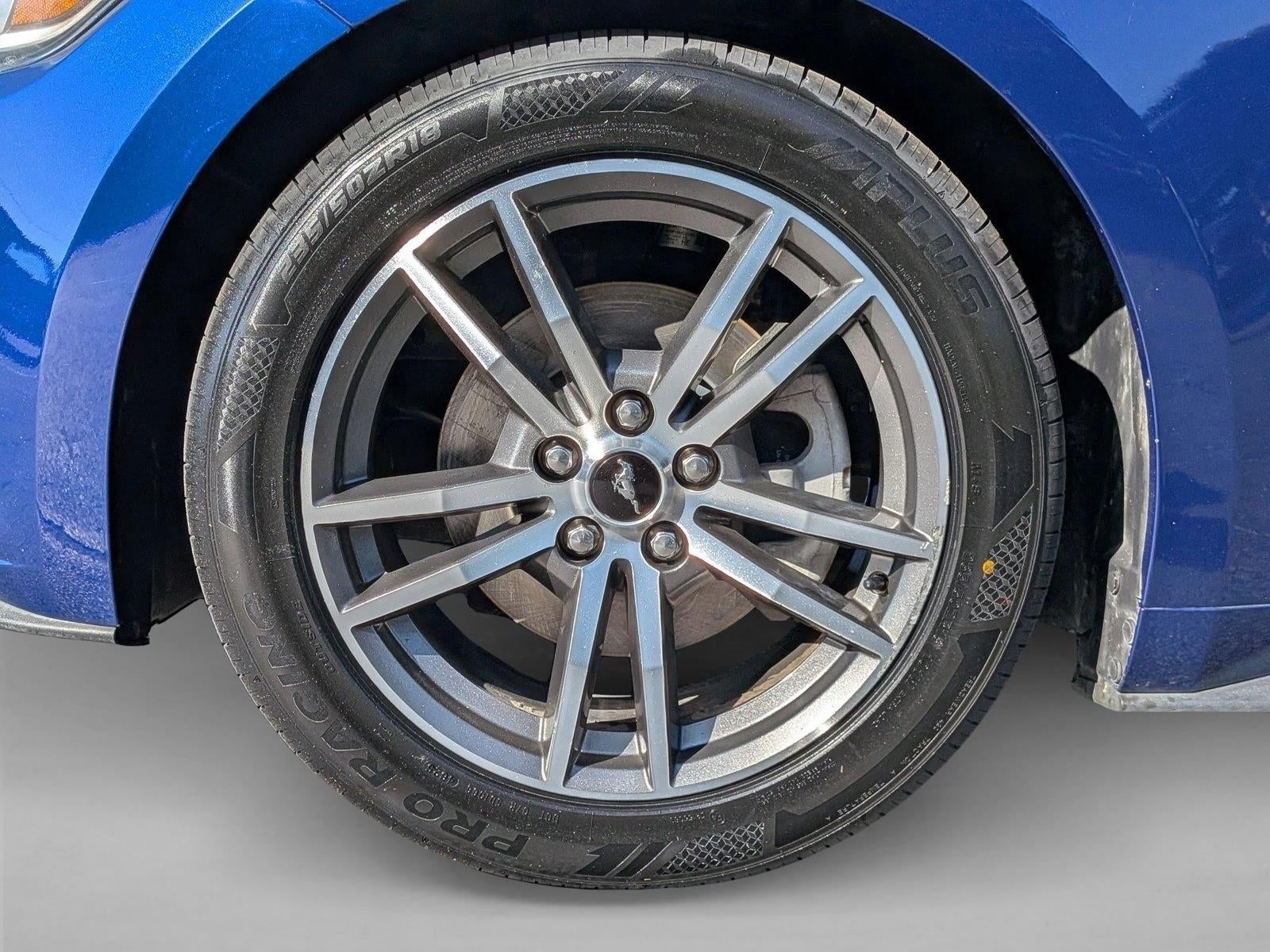 2016 Ford Mustang 2dr Fastback EcoBoost Premium