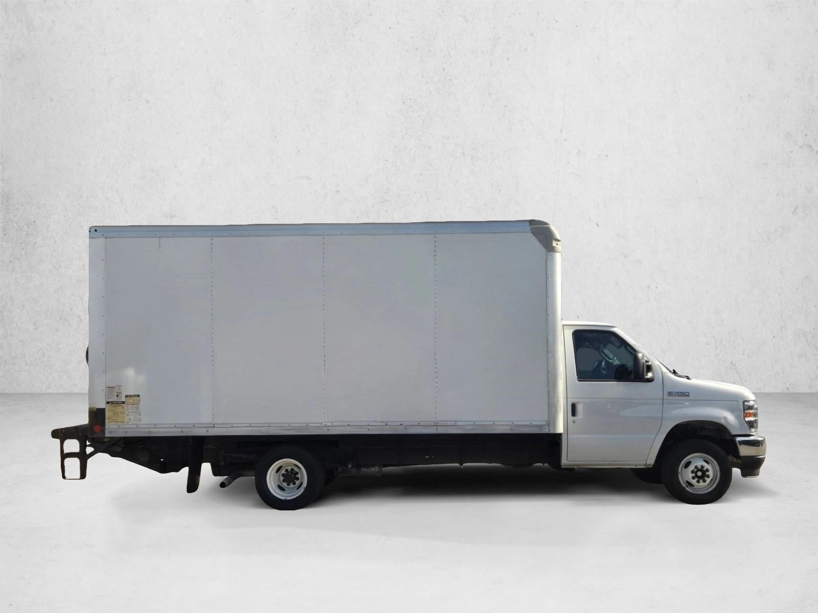 2021 Ford E-Series Cutaway E-450 DRW 158" WB