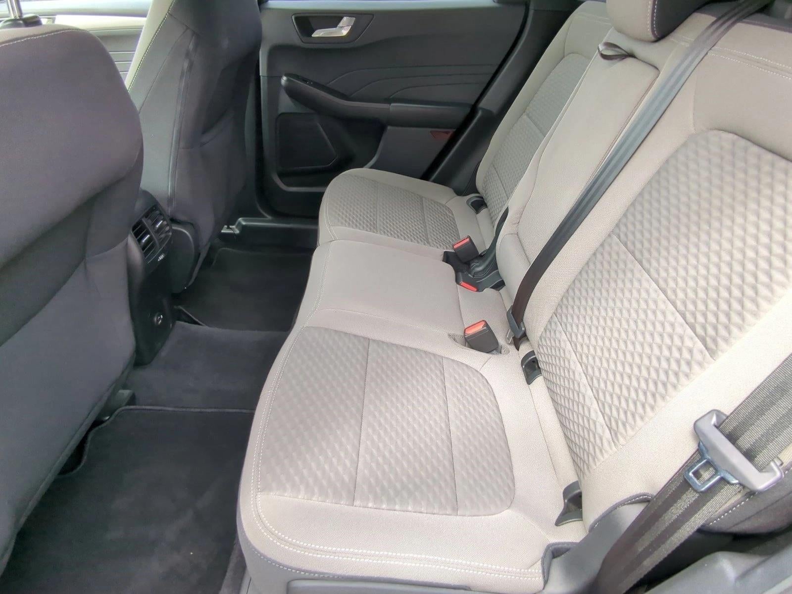 2021 Ford Escape SE FWD