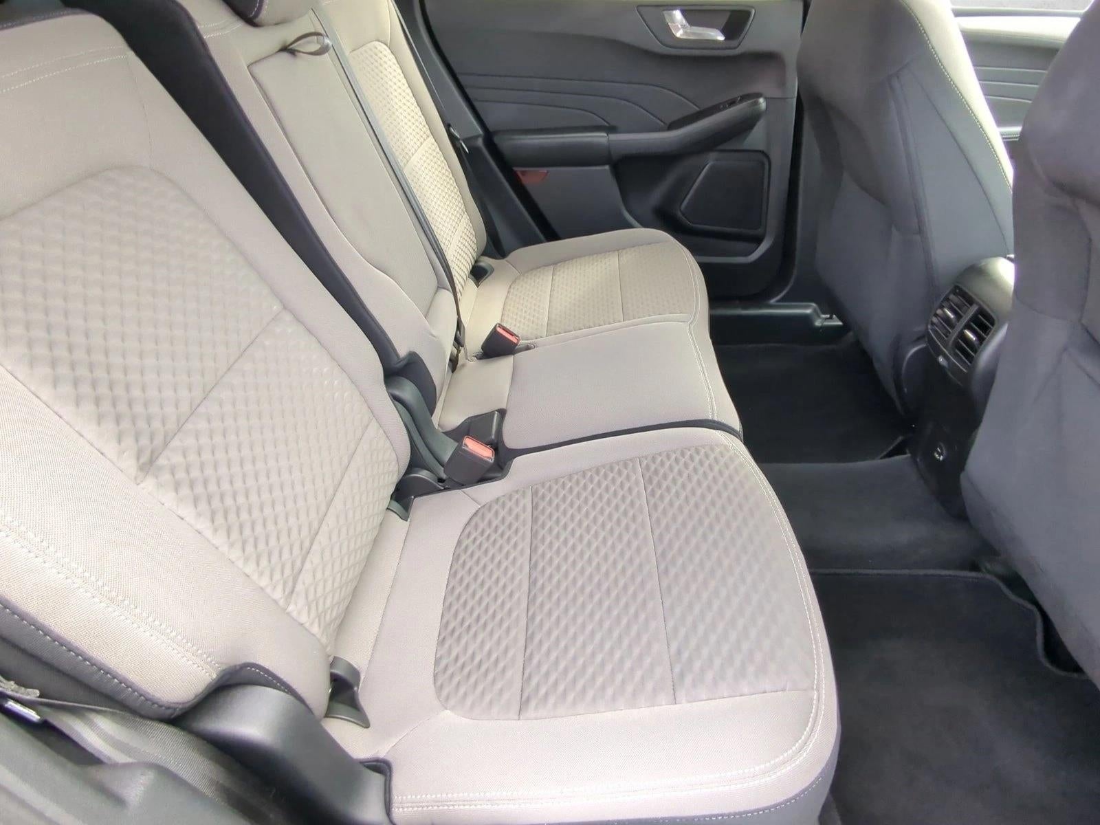 2021 Ford Escape SE FWD