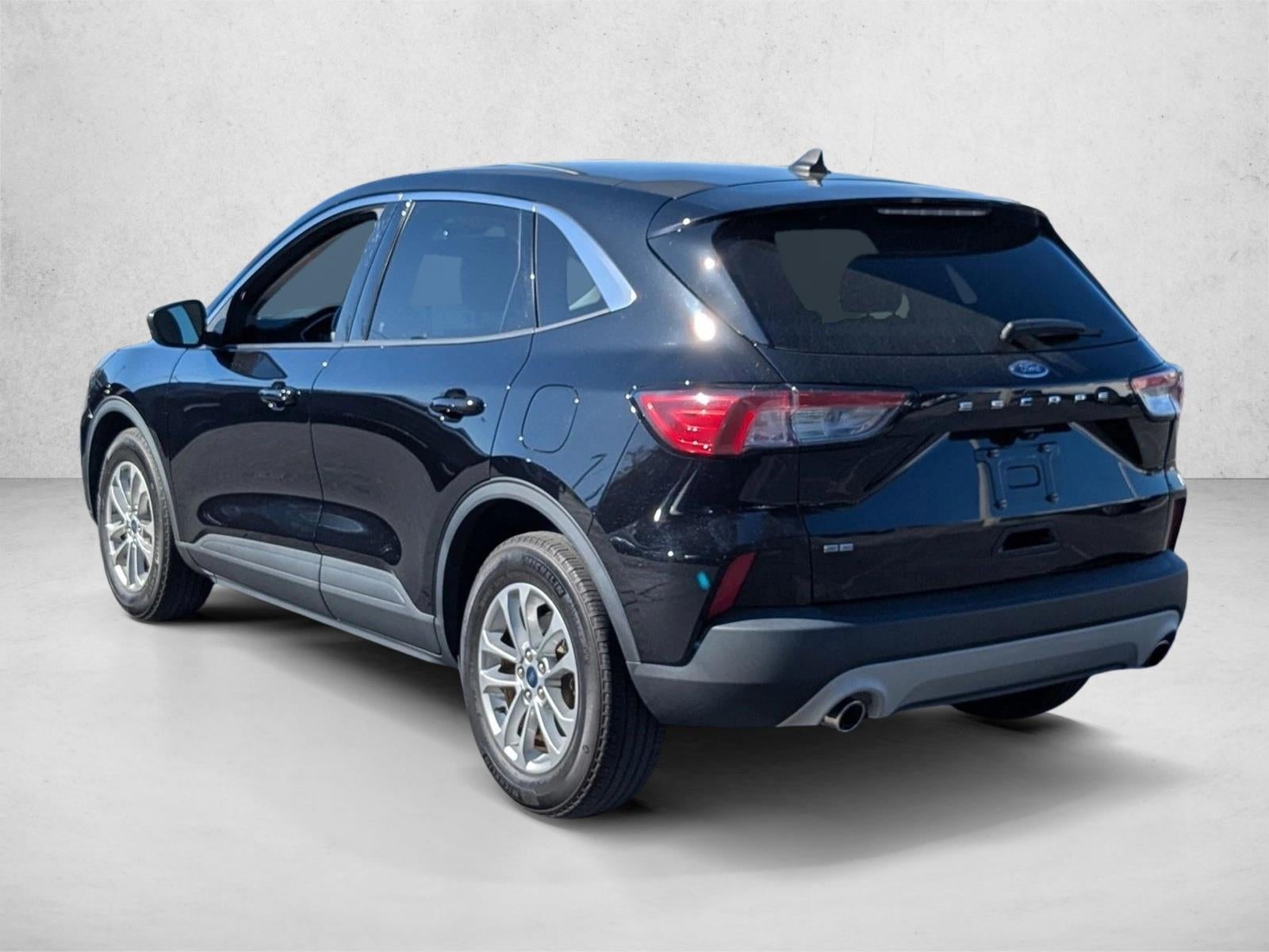 2021 Ford Escape SE FWD