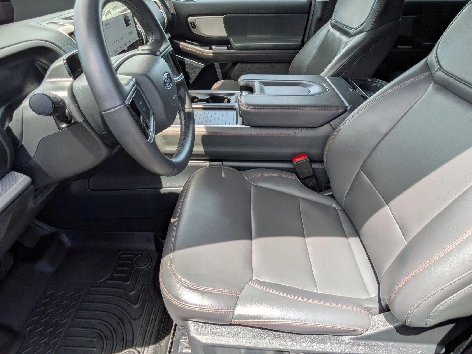 2025 Ford Expedition Max Active 4x4