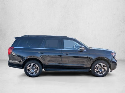 2025 Ford Expedition Active 4x4