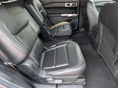 2023 Ford Explorer XLT RWD
