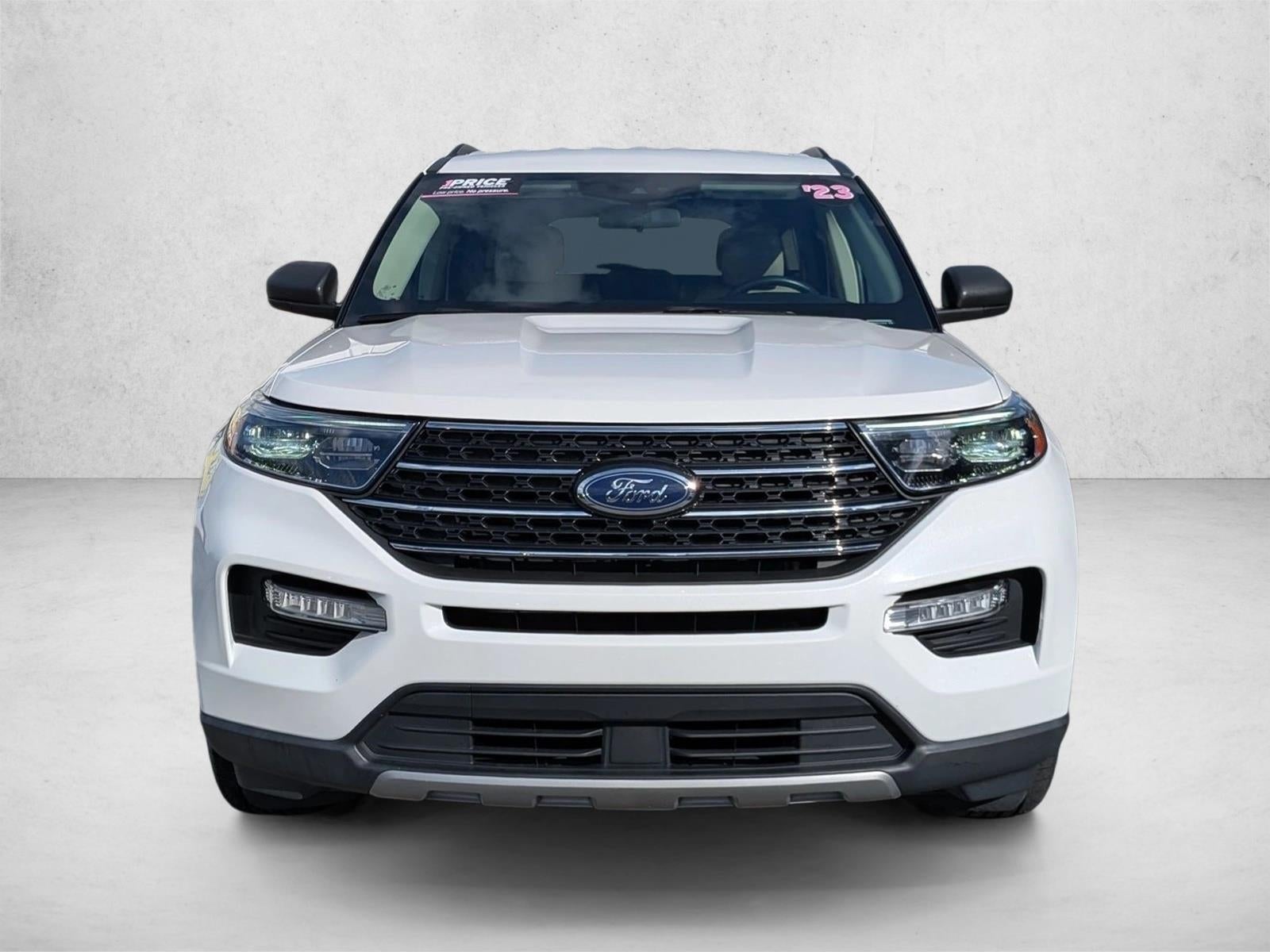 2023 Ford Explorer XLT RWD