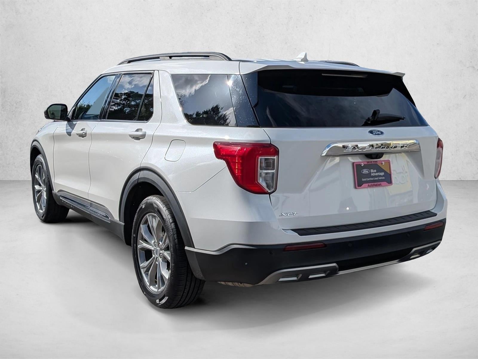 2023 Ford Explorer XLT RWD