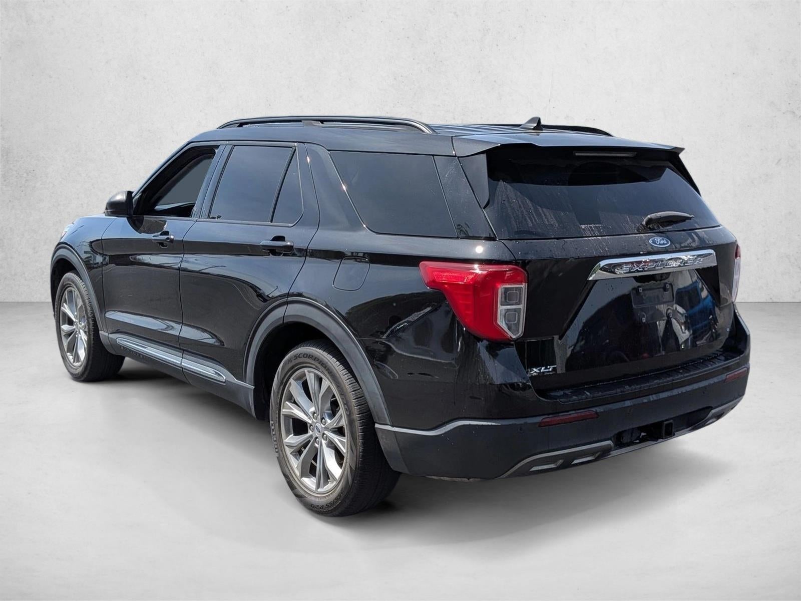 2021 Ford Explorer XLT RWD