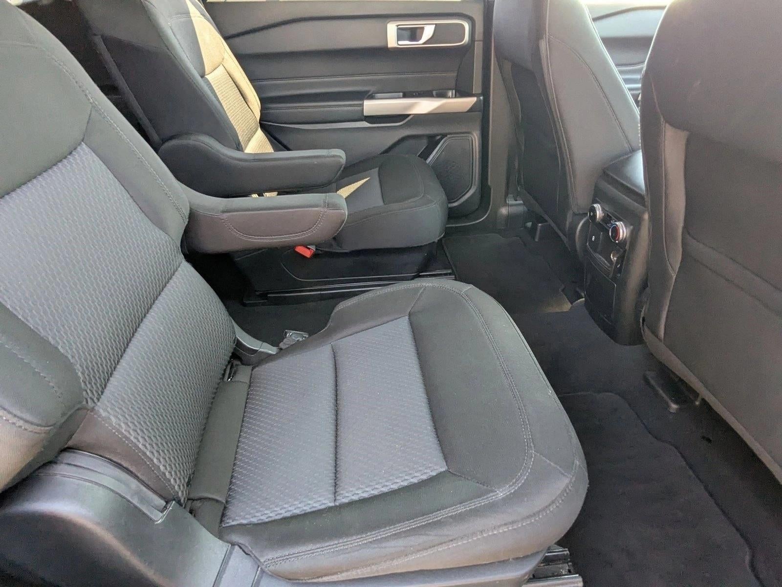 2023 Ford Explorer XLT RWD