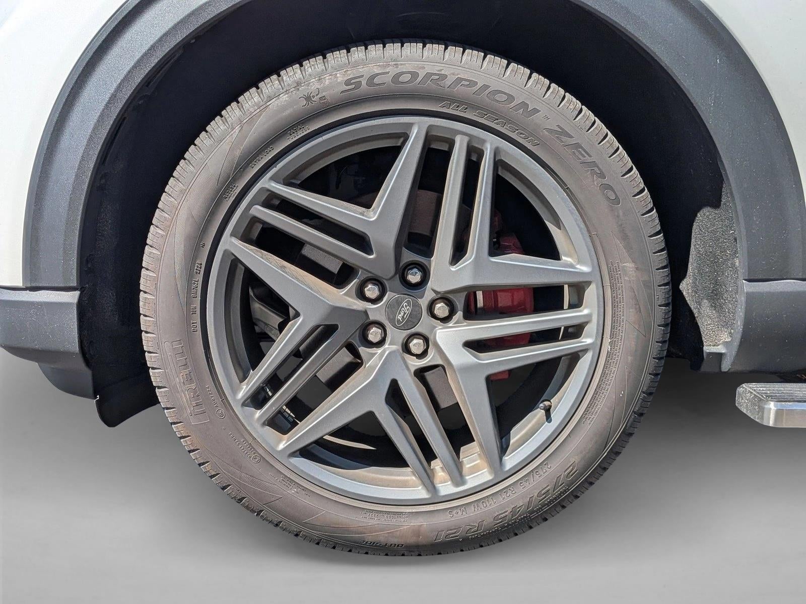 2025 Ford Explorer ST RWD