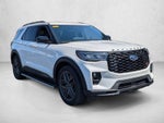 2025 Ford Explorer ST RWD
