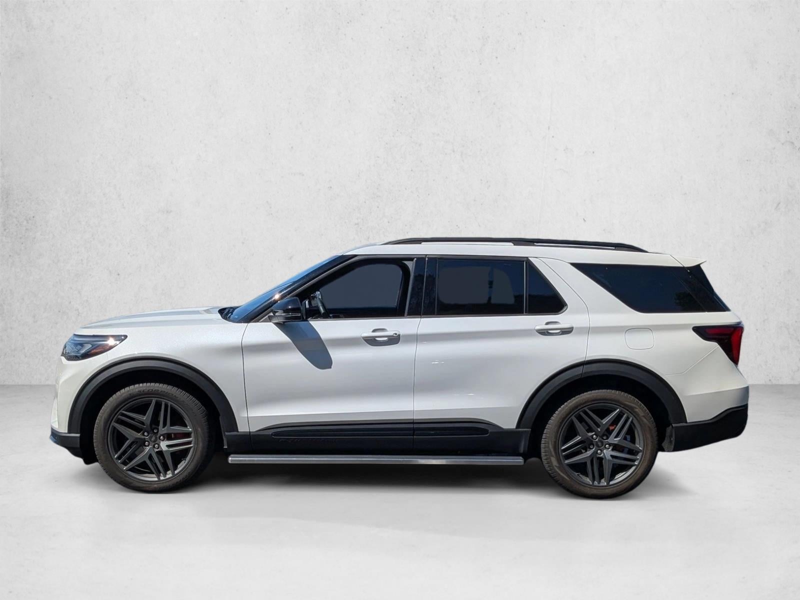 2025 Ford Explorer ST RWD