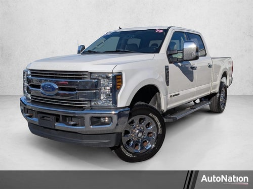 2019 Ford Super Duty F-250 SRW LARIAT 4WD Crew Cab 6.75' Box