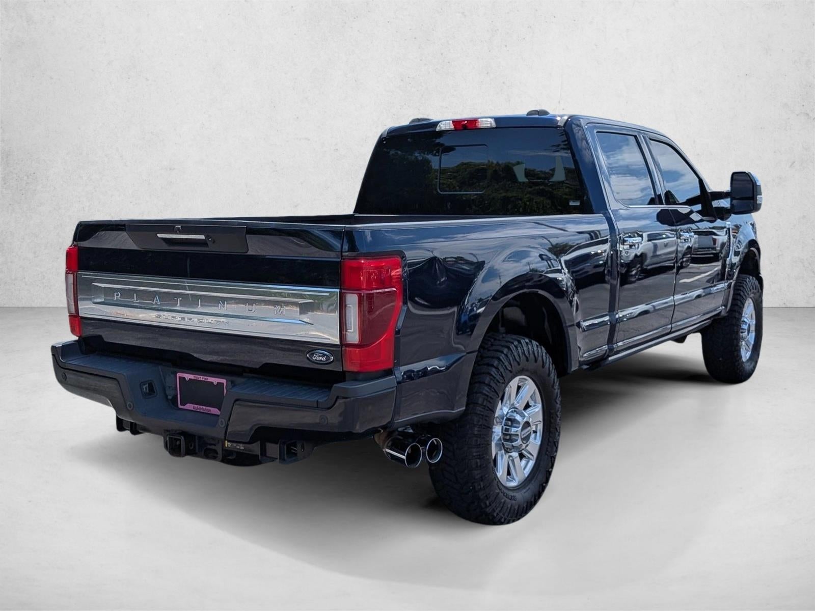 2022 Ford Super Duty F-350 SRW Platinum 4WD Crew Cab 6.75' Box