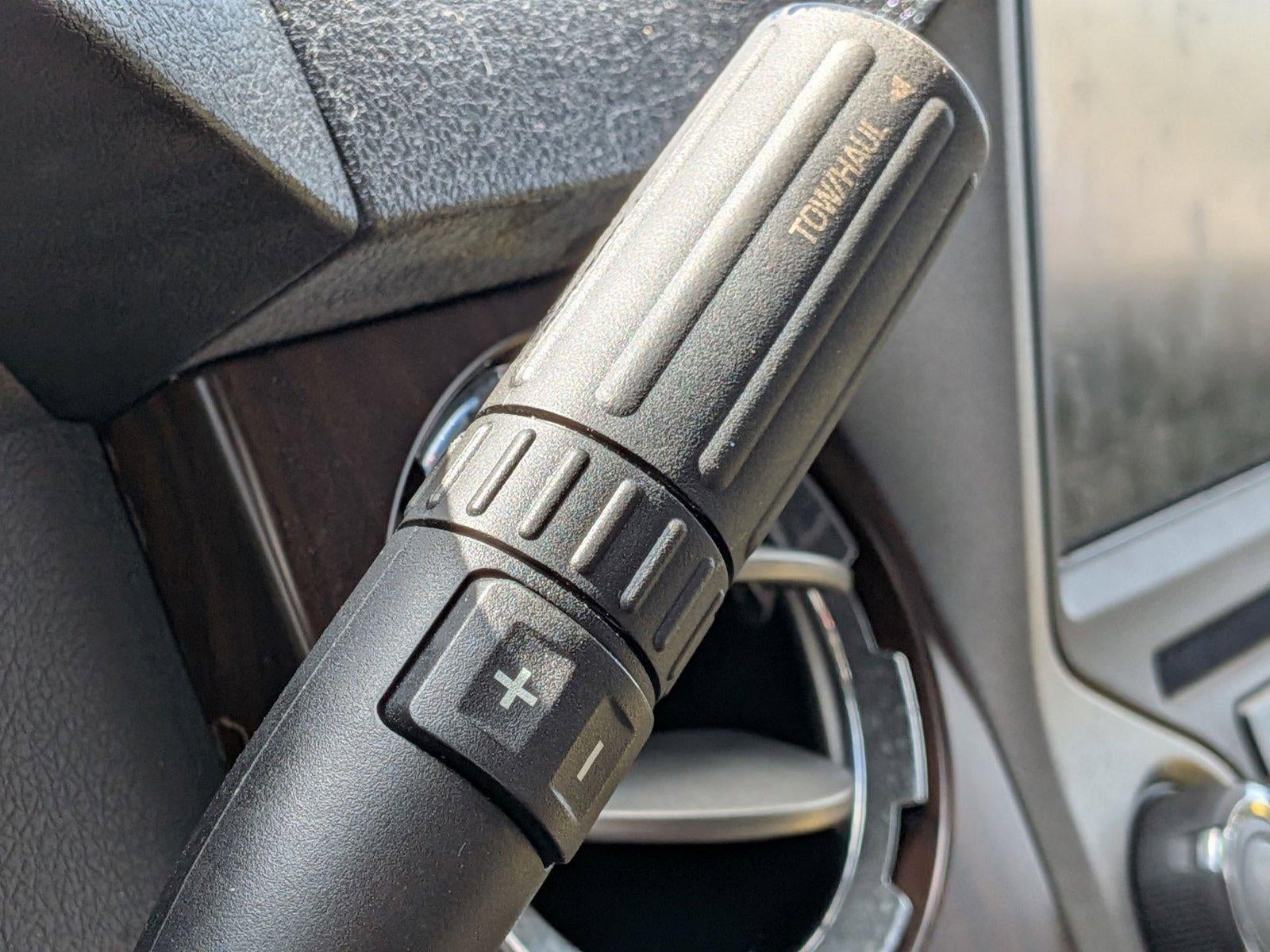 2015 Ford Super Duty F-350 SRW 4WD Crew Cab 6-3/4 Ft Box Lariat