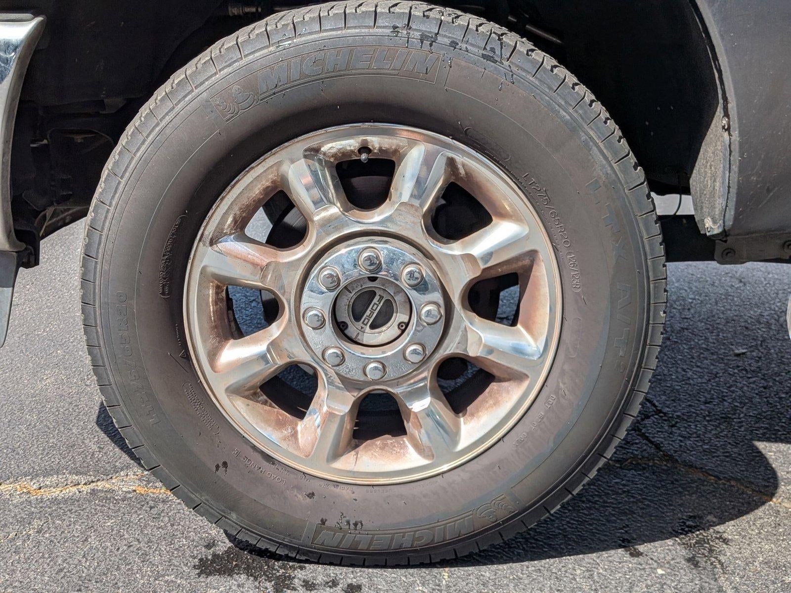 2015 Ford Super Duty F-350 SRW 4WD Crew Cab 6-3/4 Ft Box Lariat