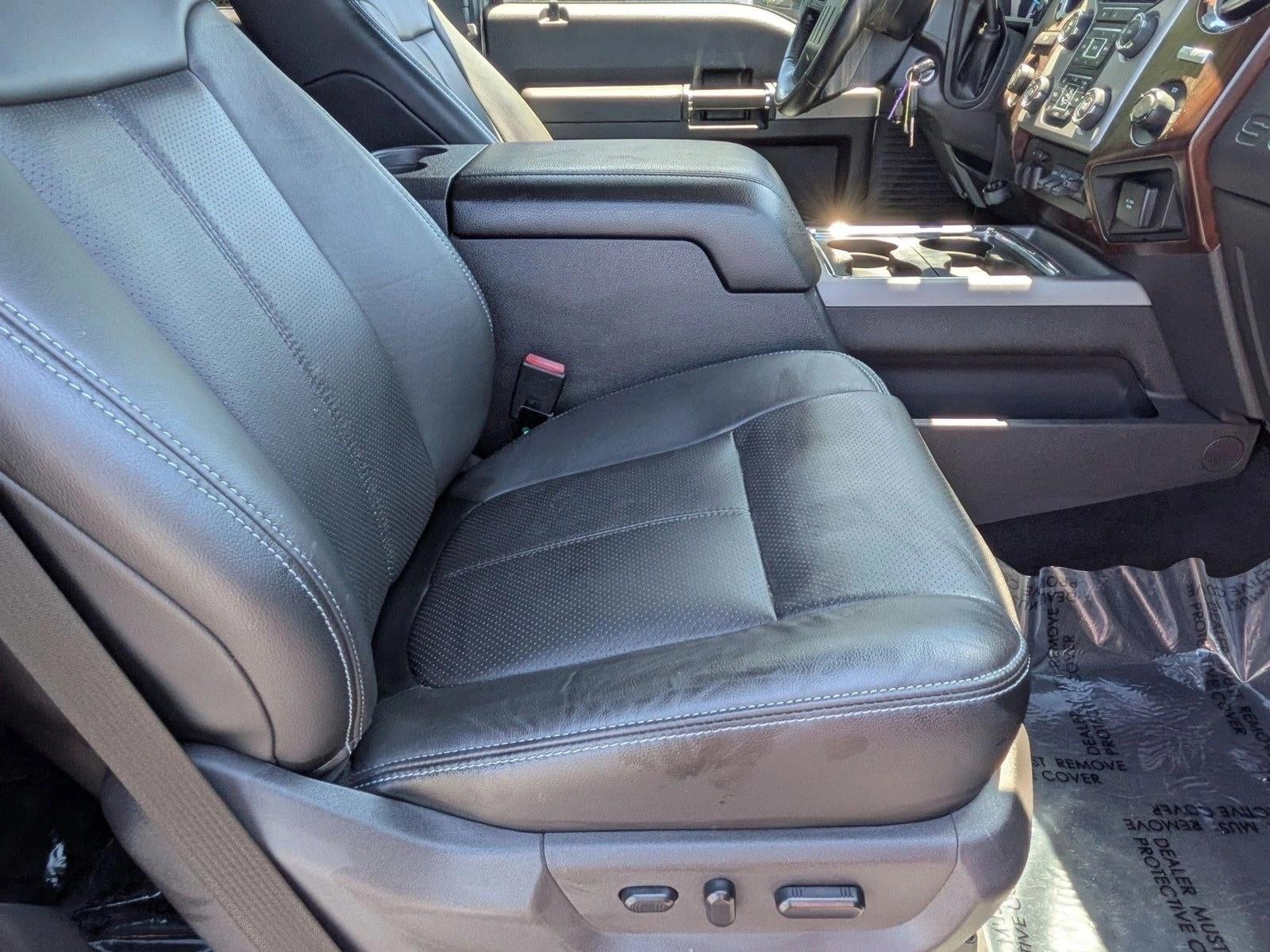 2015 Ford Super Duty F-350 SRW 4WD Crew Cab 6-3/4 Ft Box Lariat