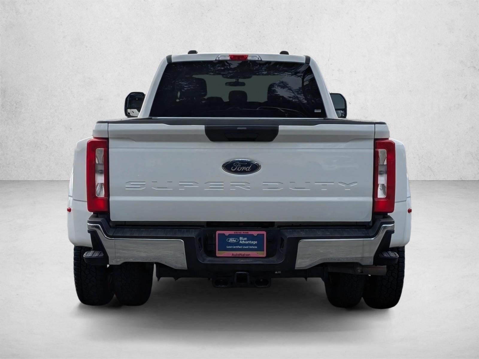 2025 Ford Super Duty F-350 DRW XLT 4WD Crew Cab 8' Box