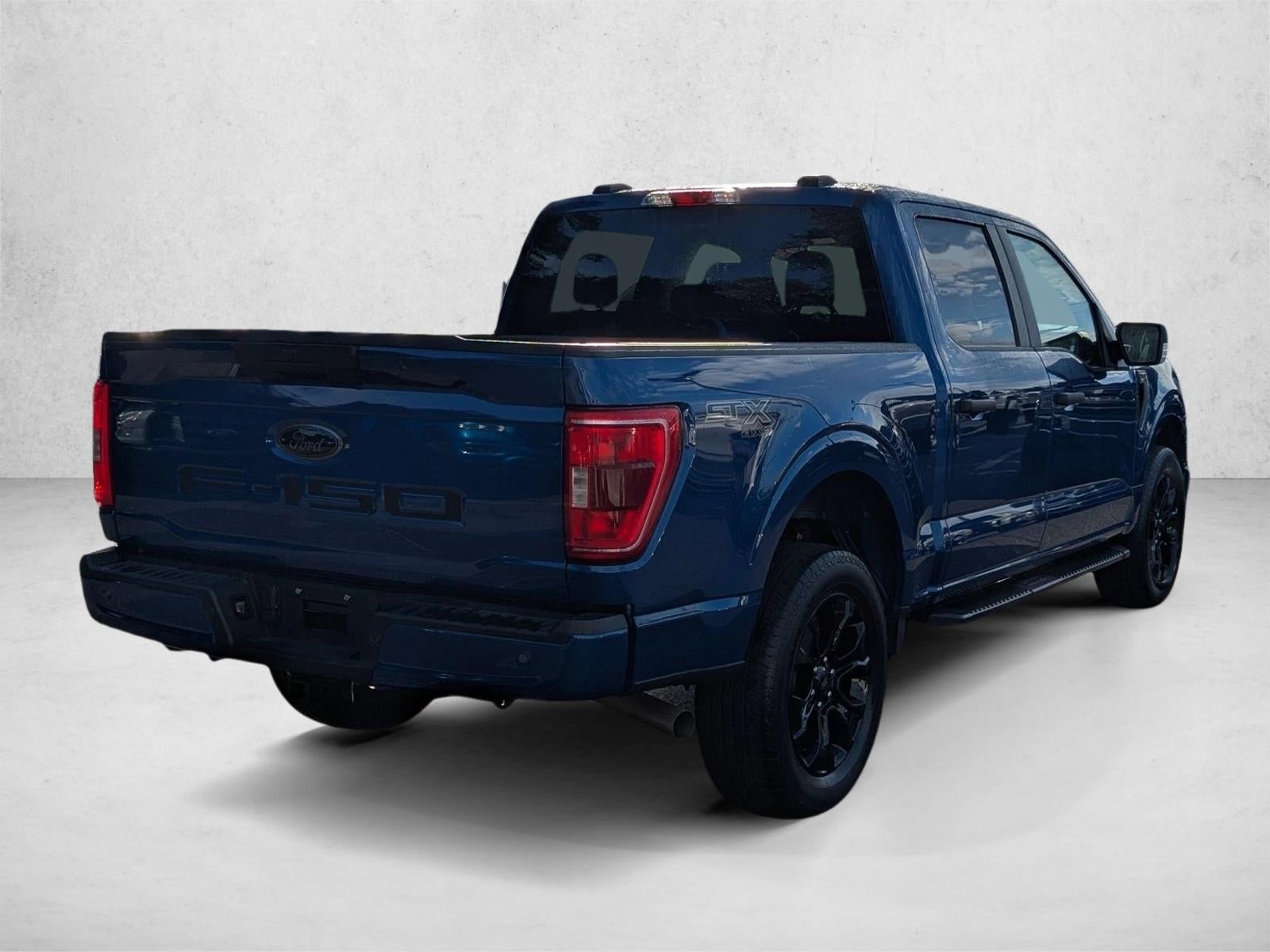 2022 Ford F-150 XL 4WD SuperCrew 5.5' Box