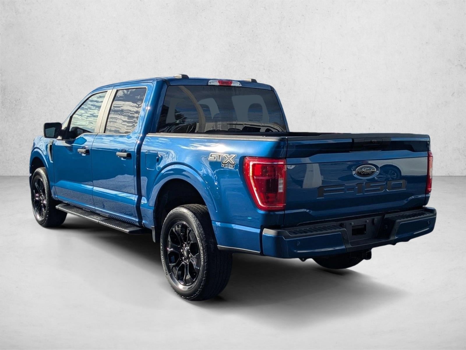 2022 Ford F-150 XL 4WD SuperCrew 5.5' Box