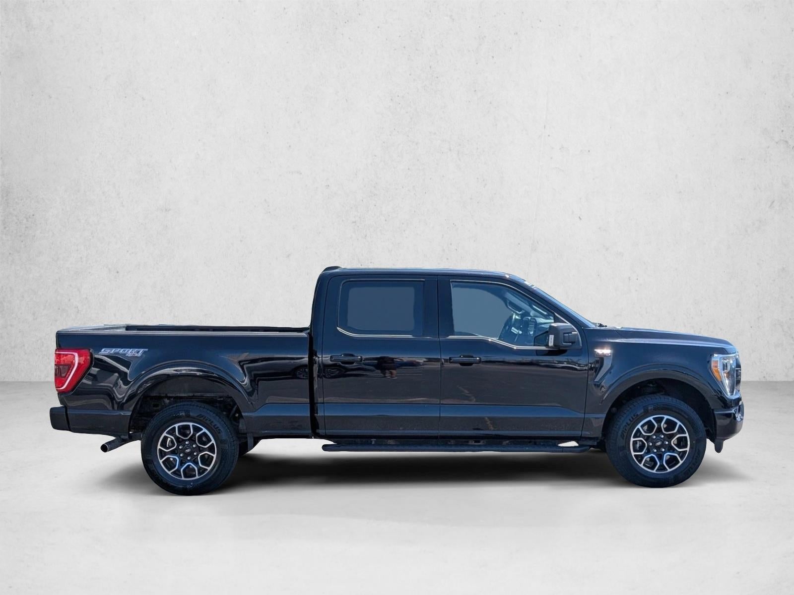 2022 Ford F-150 XLT 4WD SuperCrew 5.5' Box