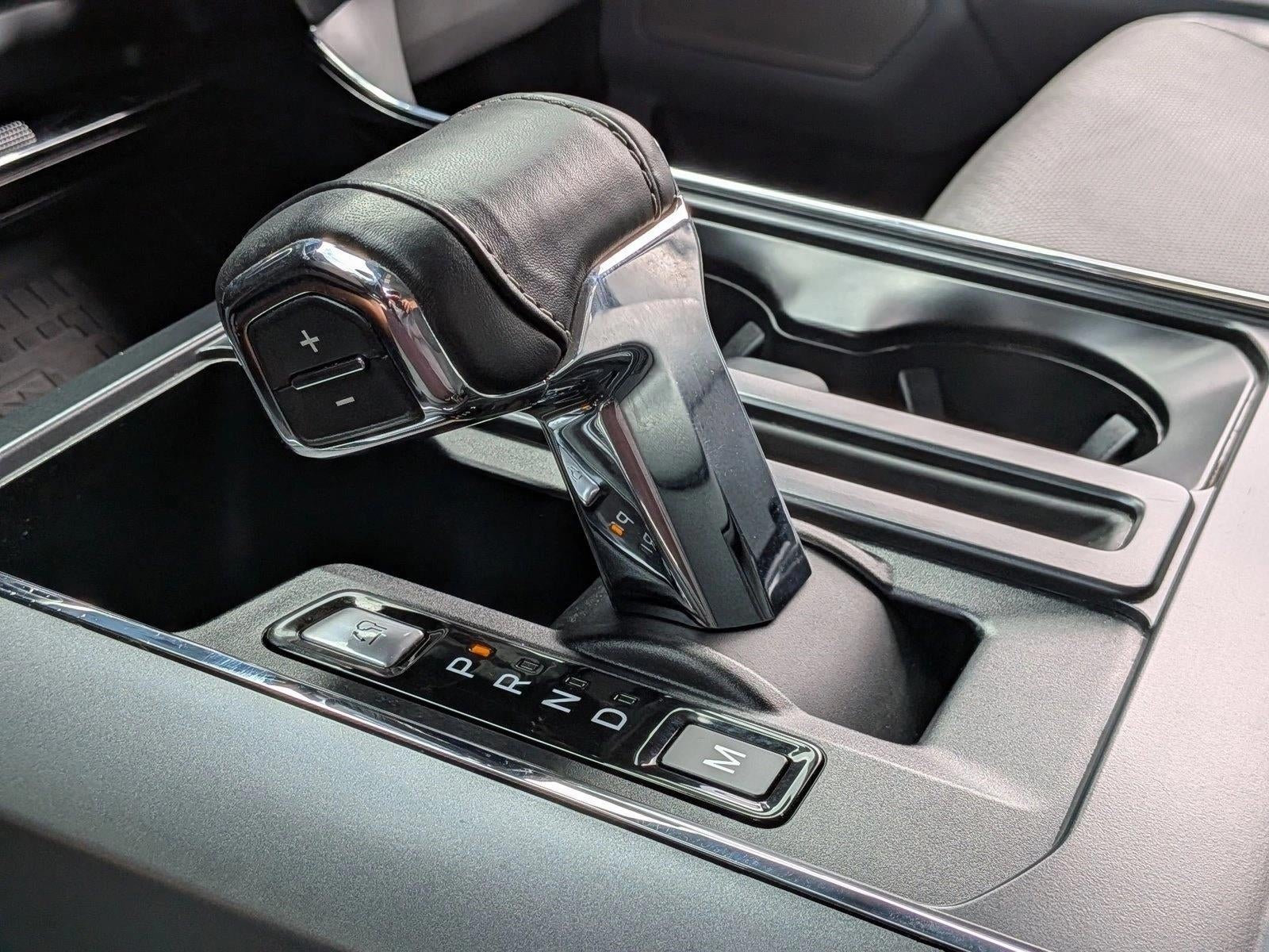 2022 Ford F-150 LARIAT 4WD SuperCrew 5.5' Box