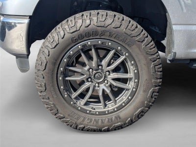 2022 Ford F-150 LARIAT 4WD SuperCrew 5.5' Box