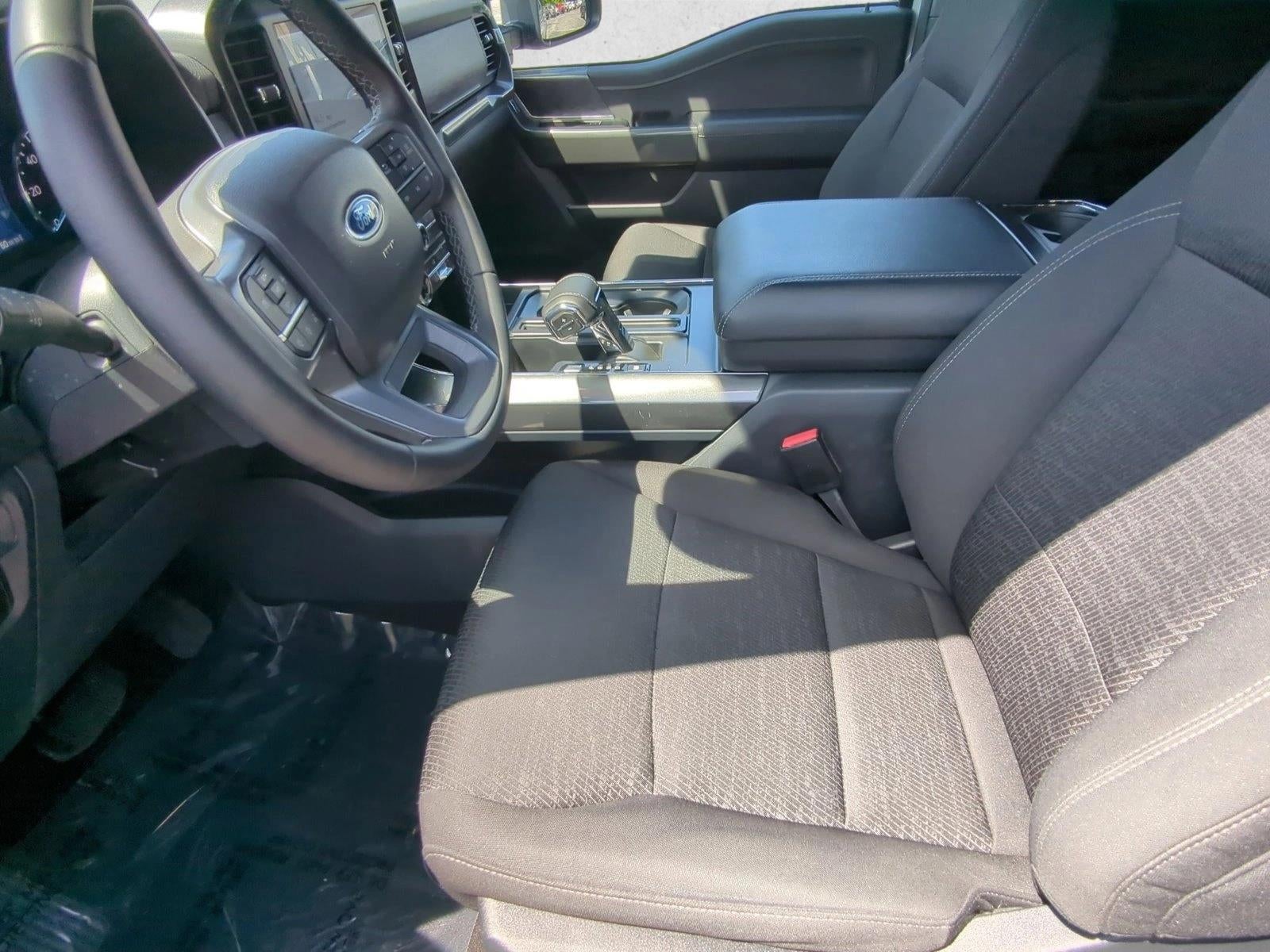 2023 Ford F-150 XLT 4WD SuperCrew 5.5' Box