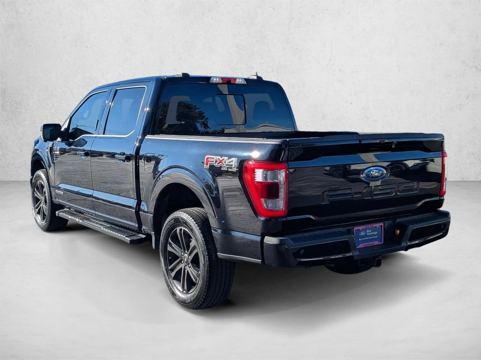 2022 Ford F-150 LARIAT 4WD SuperCrew 5.5' Box
