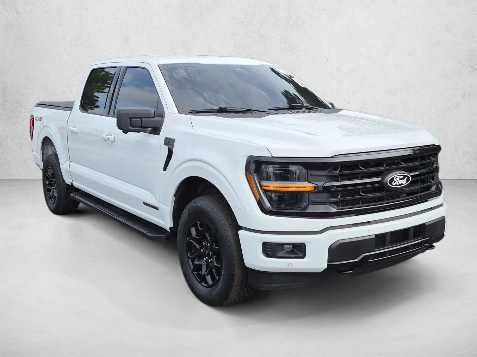 2024 Ford F-150 XLT 4WD SuperCrew 5.5' Box