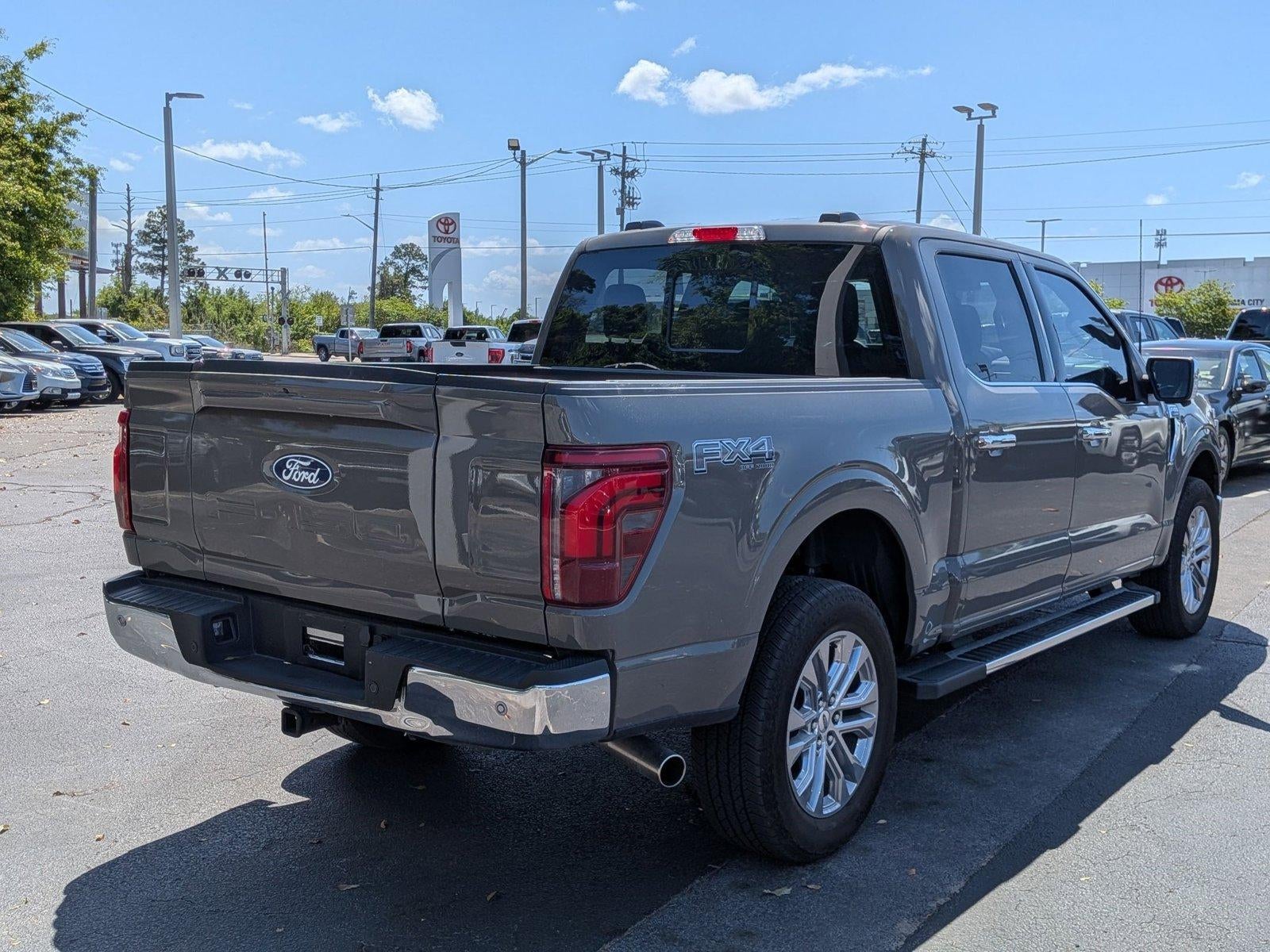 2025 Ford F-150 LARIAT 4WD SuperCrew 5.5' Box