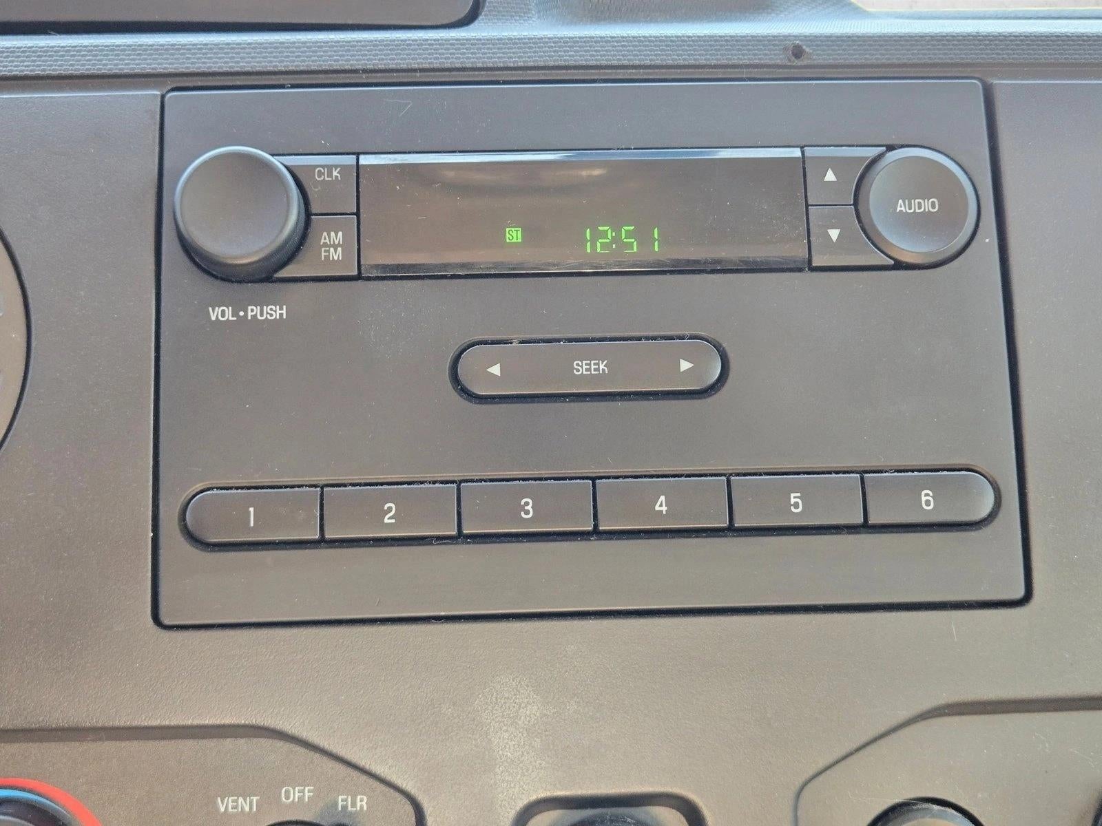 2009 Ford Econoline Cargo Van E-150 Commercial