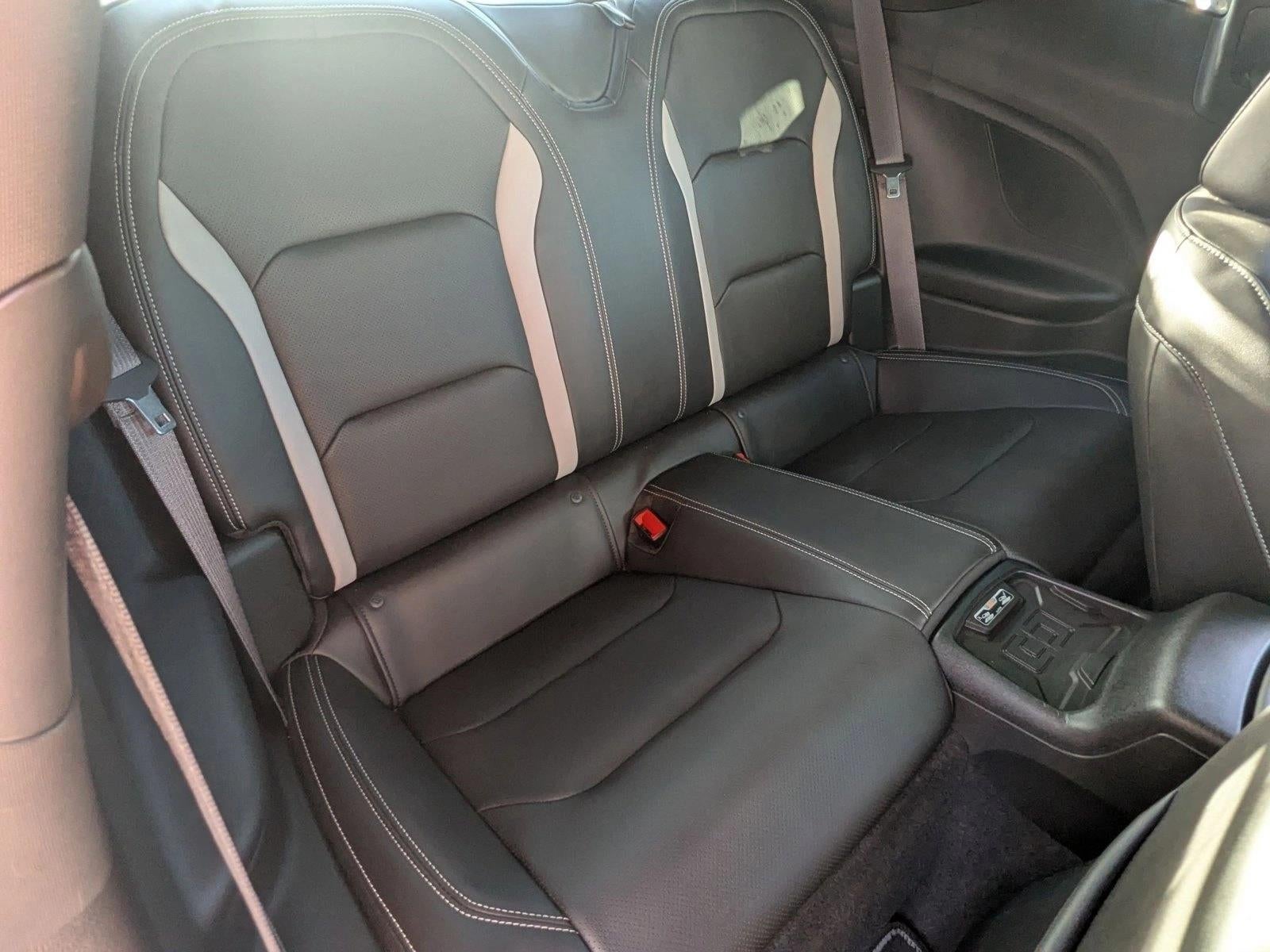 2021 Chevrolet Camaro 2dr Coupe 2SS