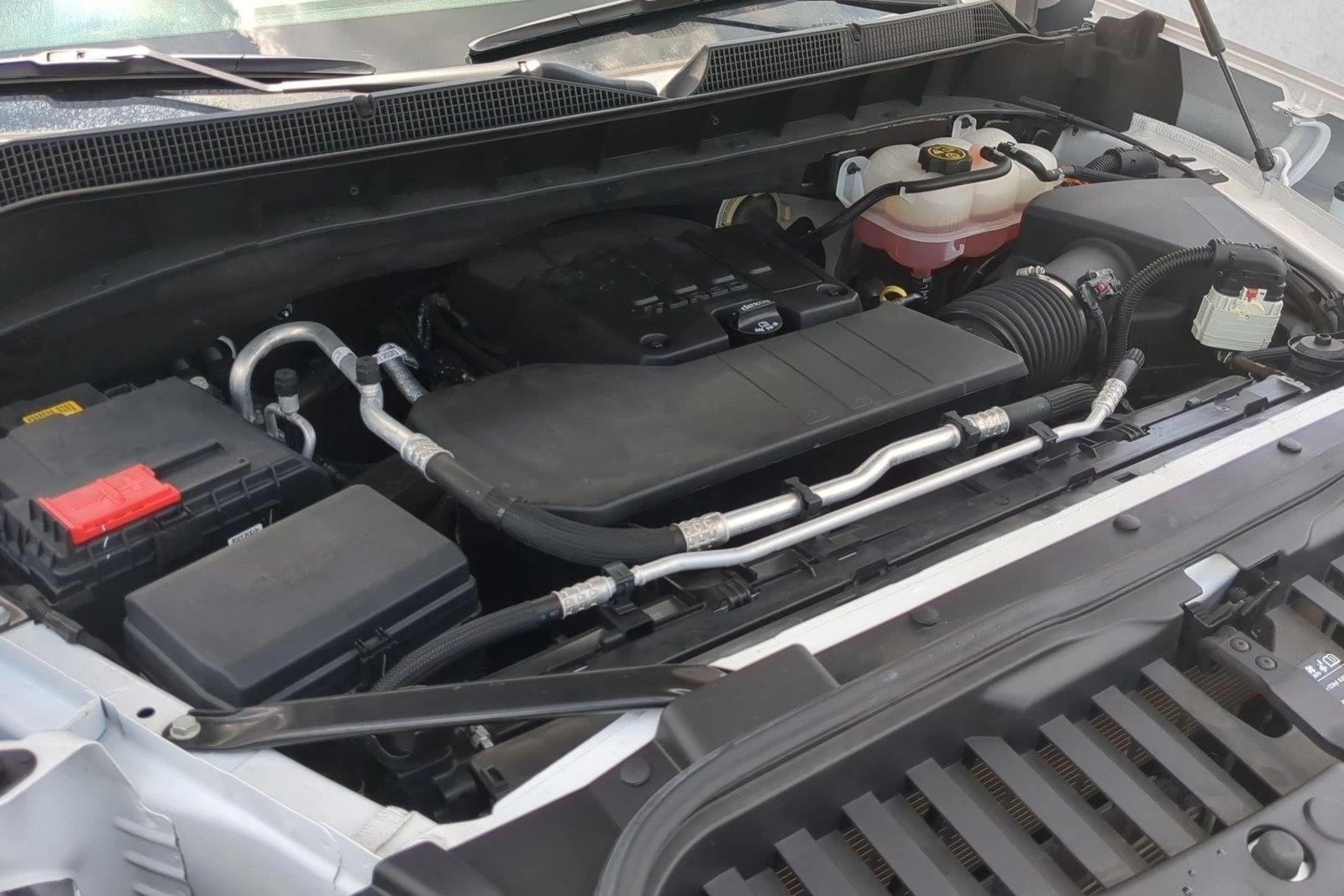 2022 Chevrolet Silverado 1500 Double Cab Standard Box 2-Wheel Drive Custom