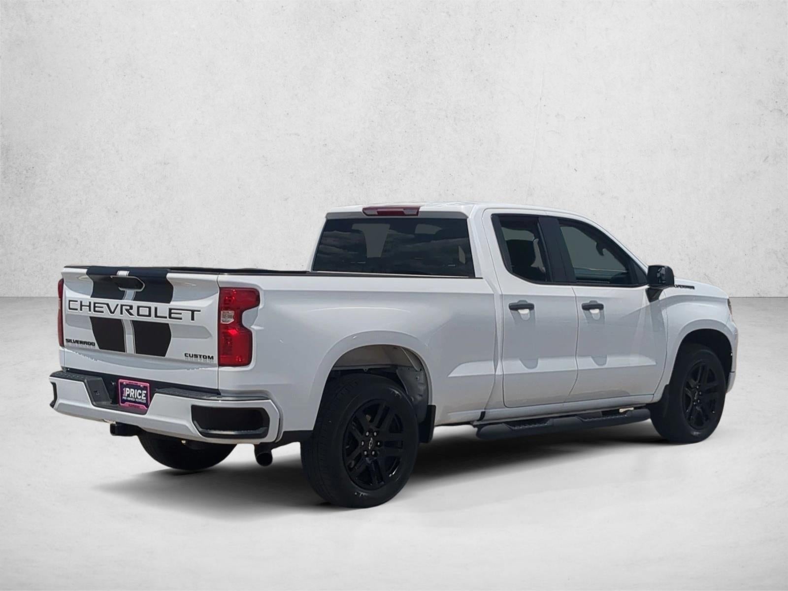 2022 Chevrolet Silverado 1500 Double Cab Standard Box 2-Wheel Drive Custom