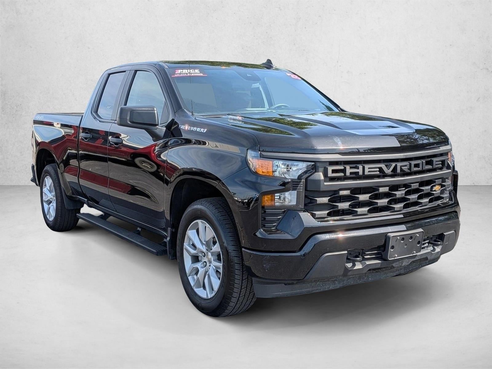 2025 Chevrolet Silverado 1500 Double Cab Standard Box 4-Wheel Drive Custom