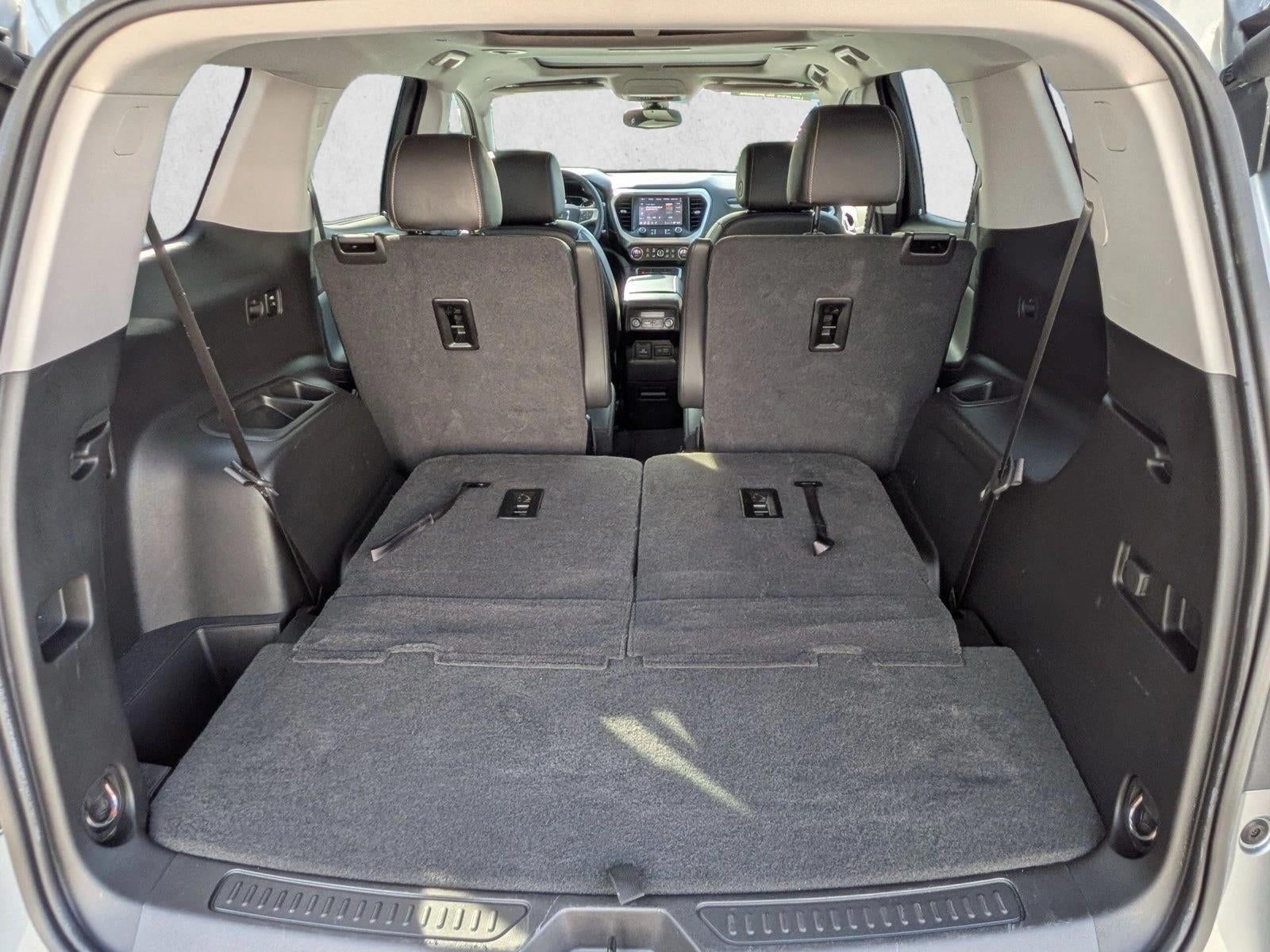 2023 GMC Acadia AWD SLT
