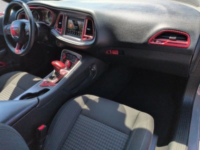 2019 Dodge Challenger SXT RWD