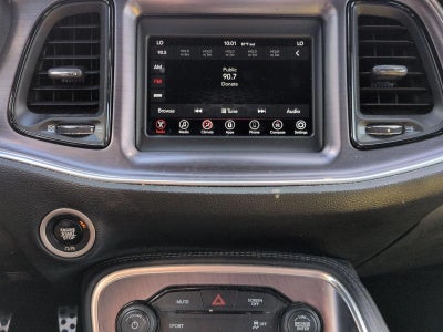 2018 Dodge Challenger SXT RWD
